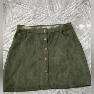 green skirt